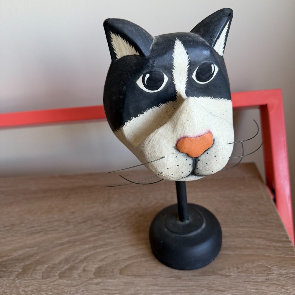 Folk Art Cat‎ Head Sculpture Statue on Stand Whimsical Home Decor Display